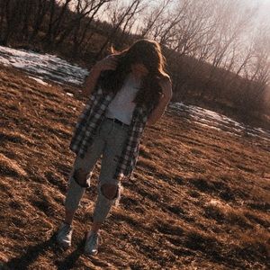 Meet your Posher, Olivia